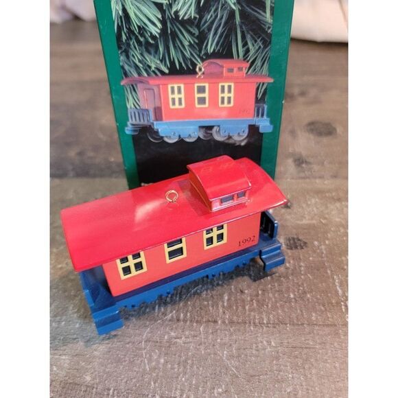 Hallmark 1992 Skyline Caboose ornament Xmas Decor train - Picture 1 of 5